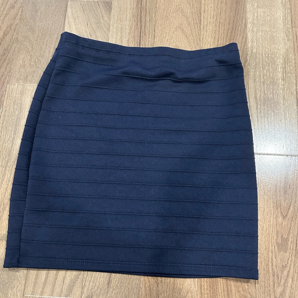 Ribbed Navy Blue Mini Skirt Size XL kids